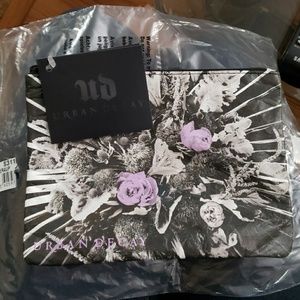 Urban decay makeup bag brand new!
